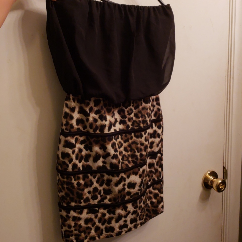 Strapless dress